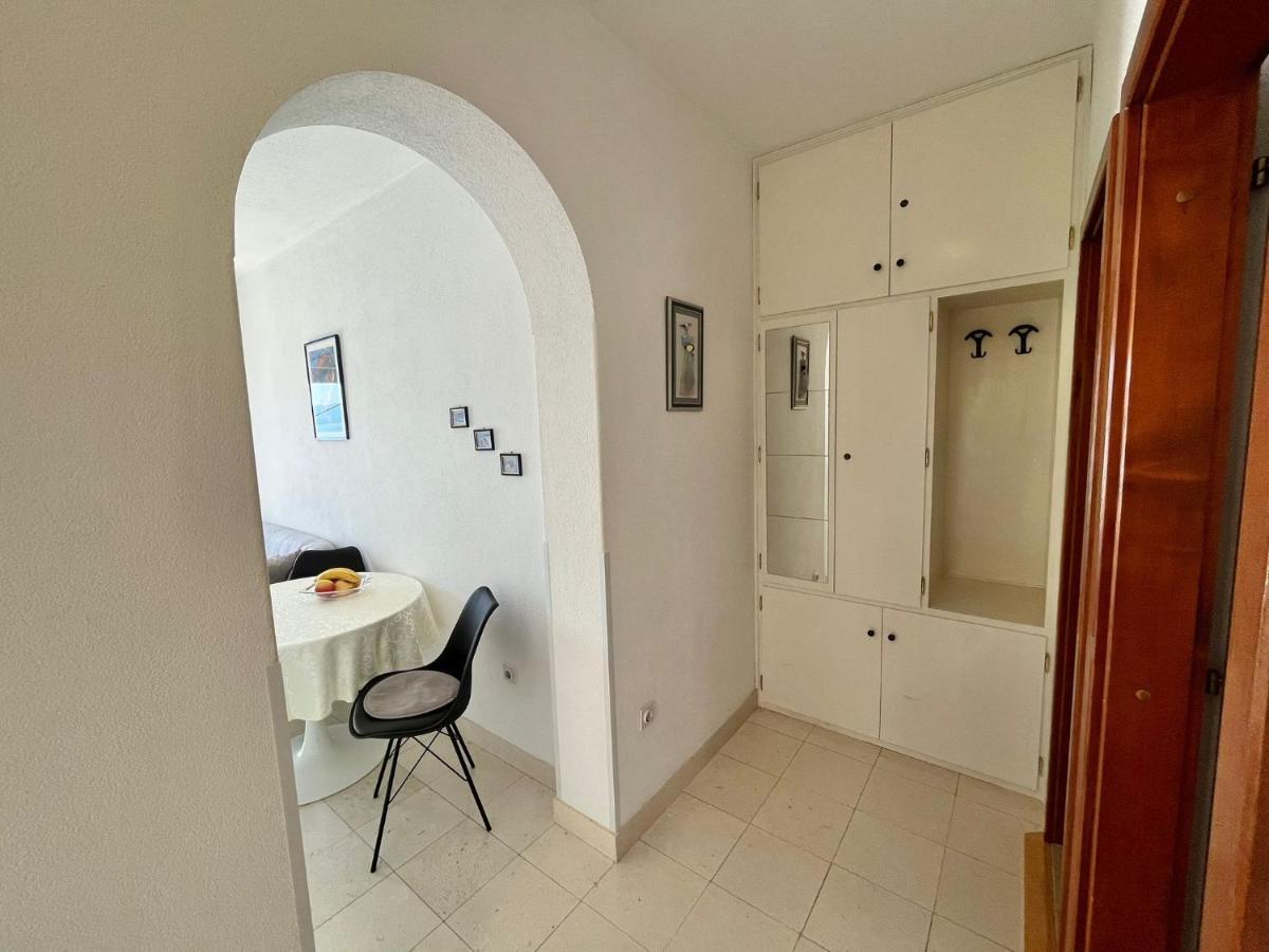 Apartment Merlin Бол Екстериор снимка